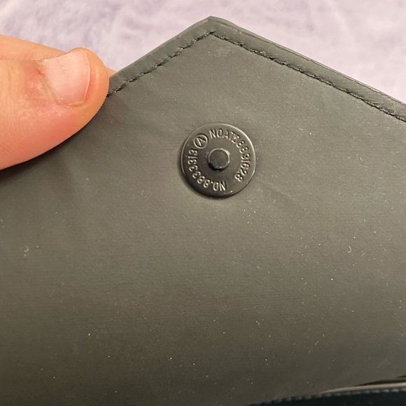 Givenchy envelope wallet - Picture 2 of 5